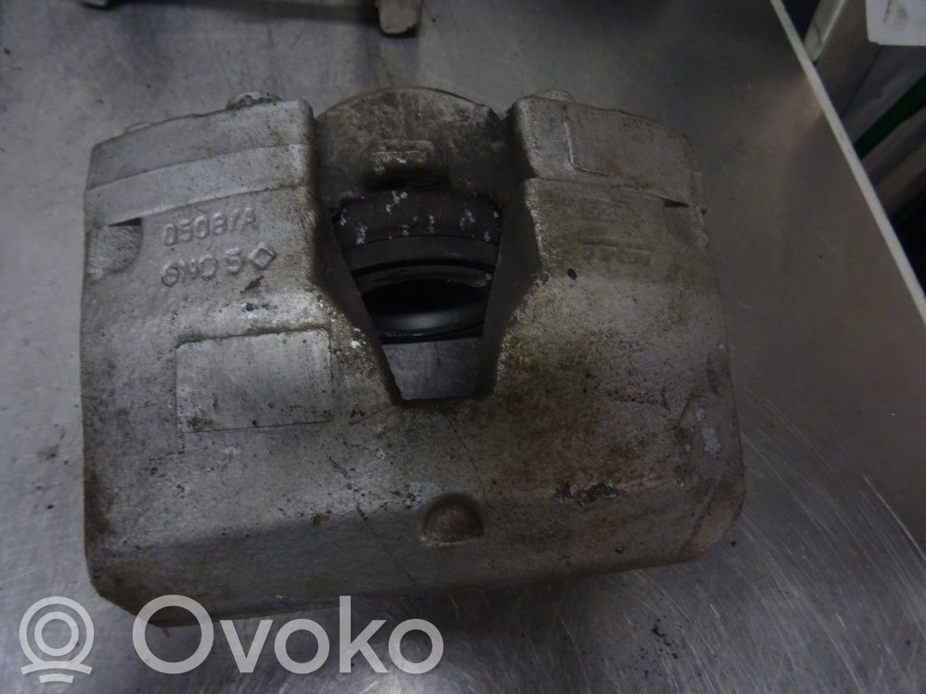 Audi A6 S6 C7 4G Priekšējais suports 