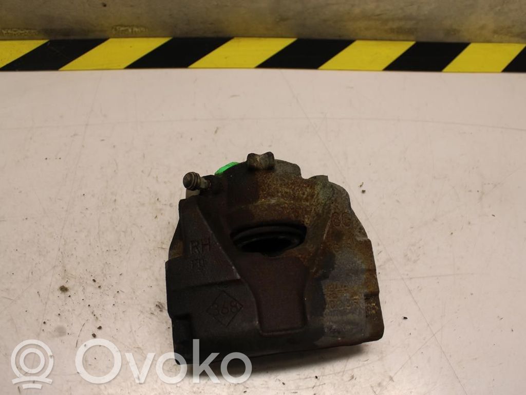 Renault Megane III Zacisk hamulcowy przedni 