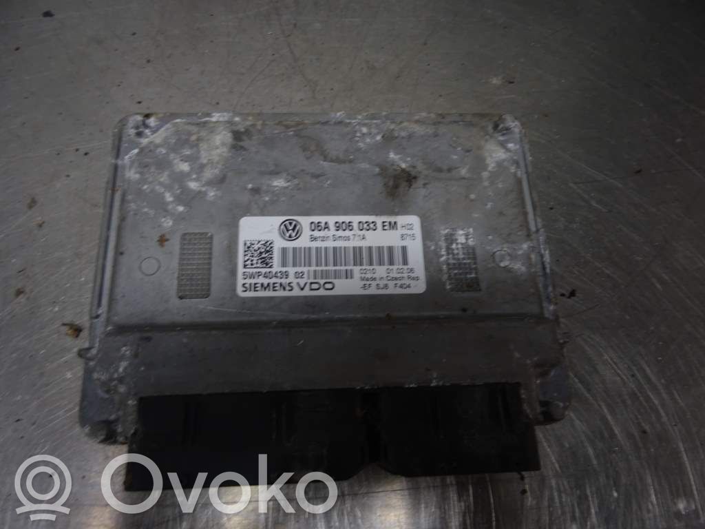 Unité de commande / module d'injection   06A906033EM,185756