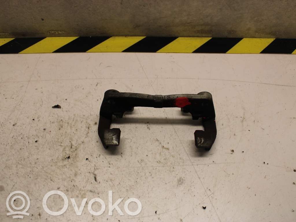 Toyota Yaris Stabdžių kaladėlių apkaba/ laikiklis (priekis) 