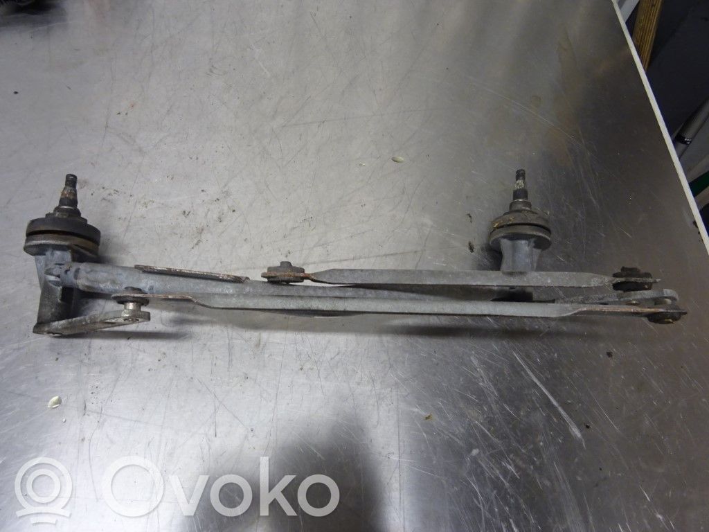 Ford Fiesta Etupyyhkimen vivusto 
