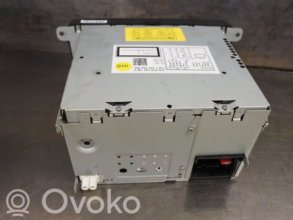 Volkswagen PASSAT B7 Radio/CD/DVD/GPS-pääyksikkö 