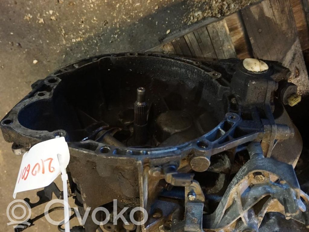 Peugeot Expert Manual 5 speed gearbox 