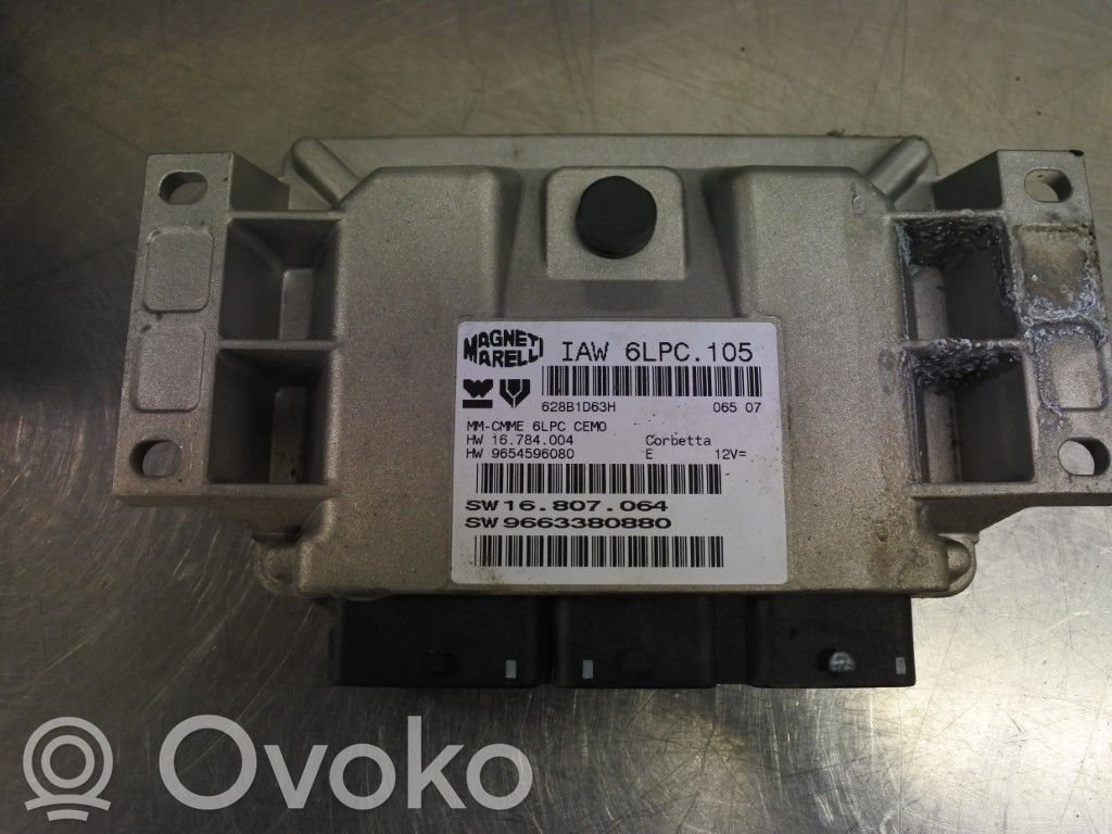 Peugeot 207 Sterownik / moduł wtrysku 