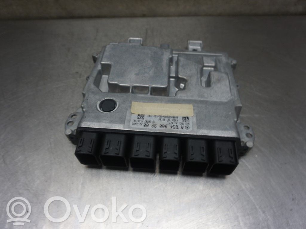 Unité de commande / module d'injection   A6549001400,237707