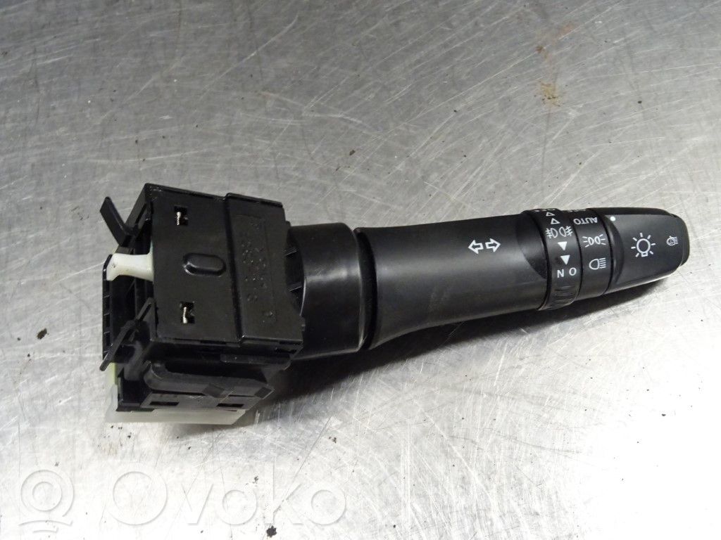 Mitsubishi Lancer X Indicator stalk 