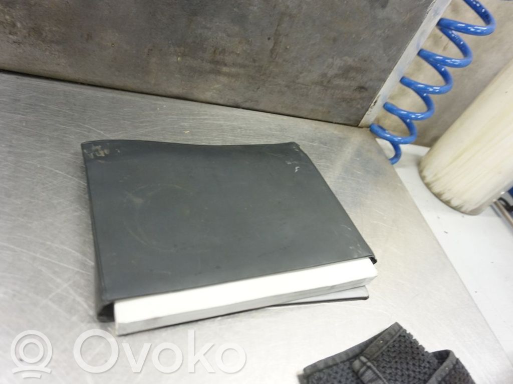 Volvo V50 Instrukcja obsługi 