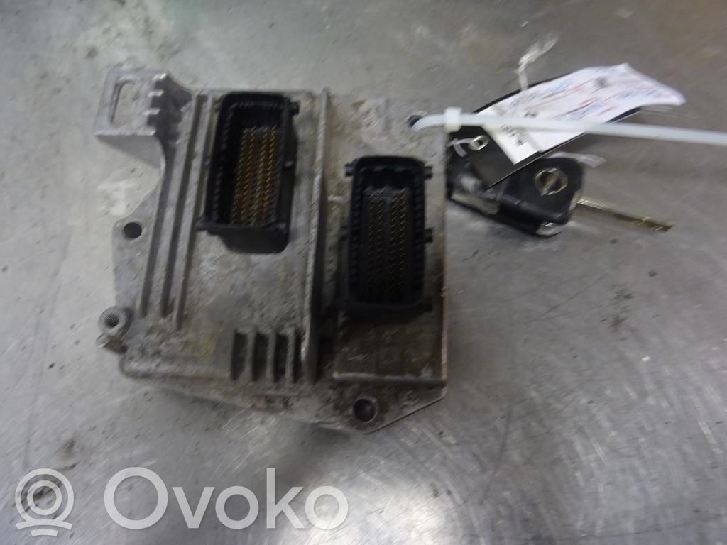 Opel Astra H Injection control unit/module 
