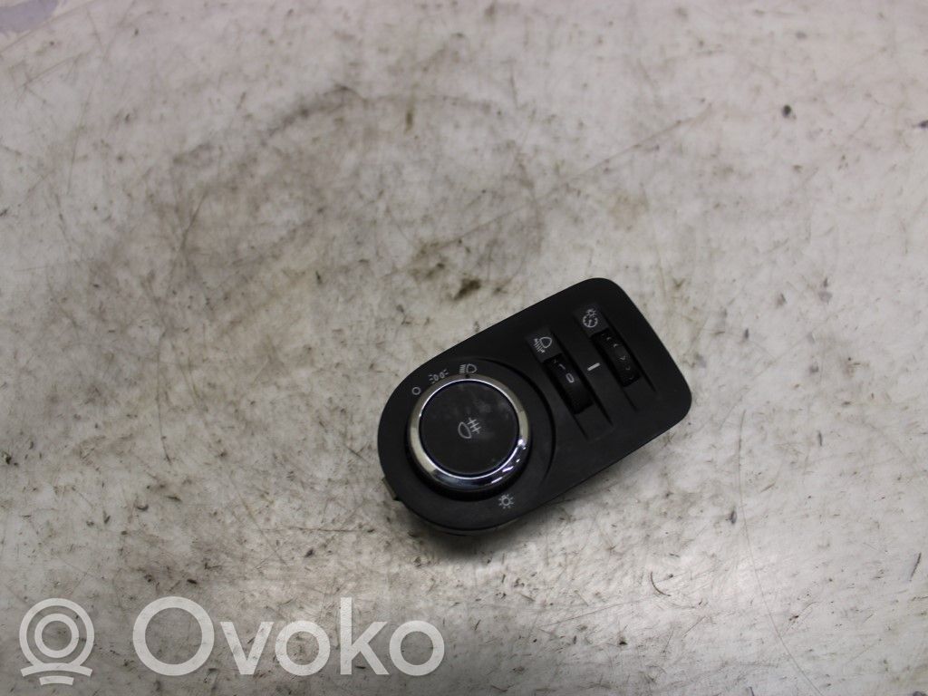 Opel Corsa D Interruptor de luz 