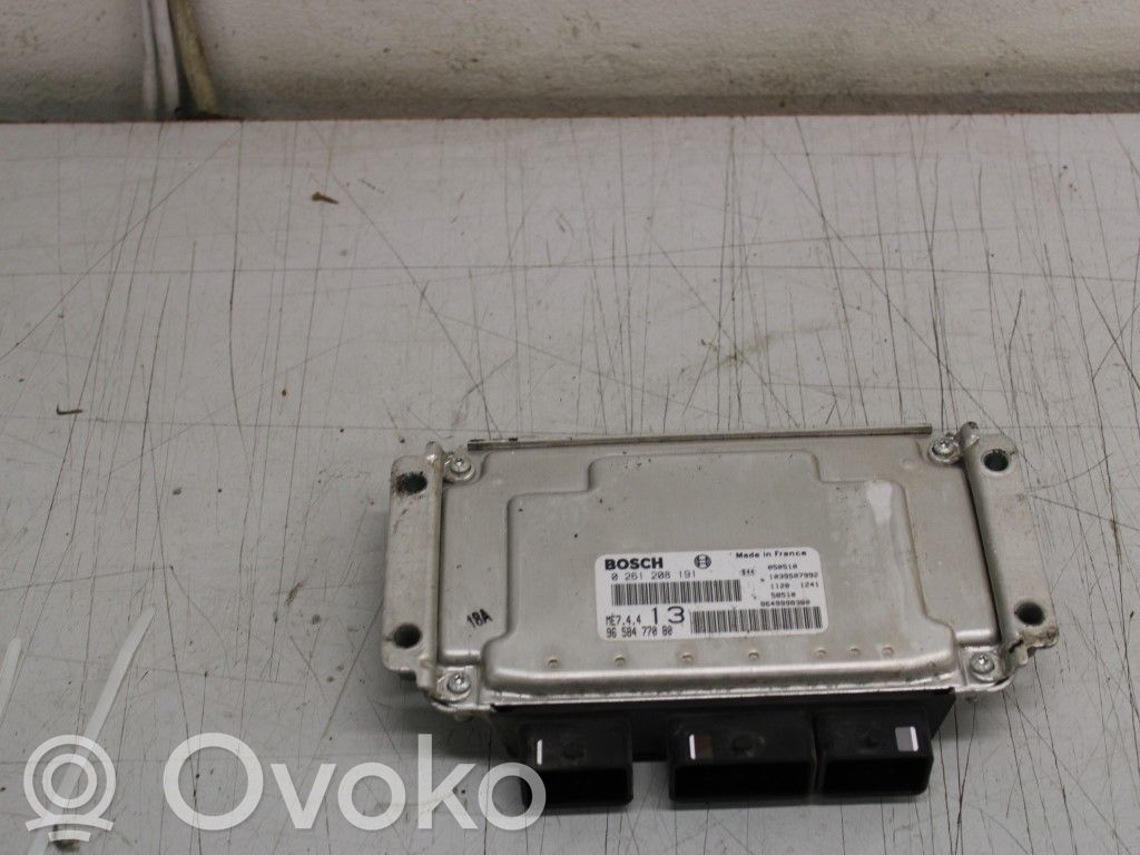 Peugeot 1007 Injection control unit/module 
