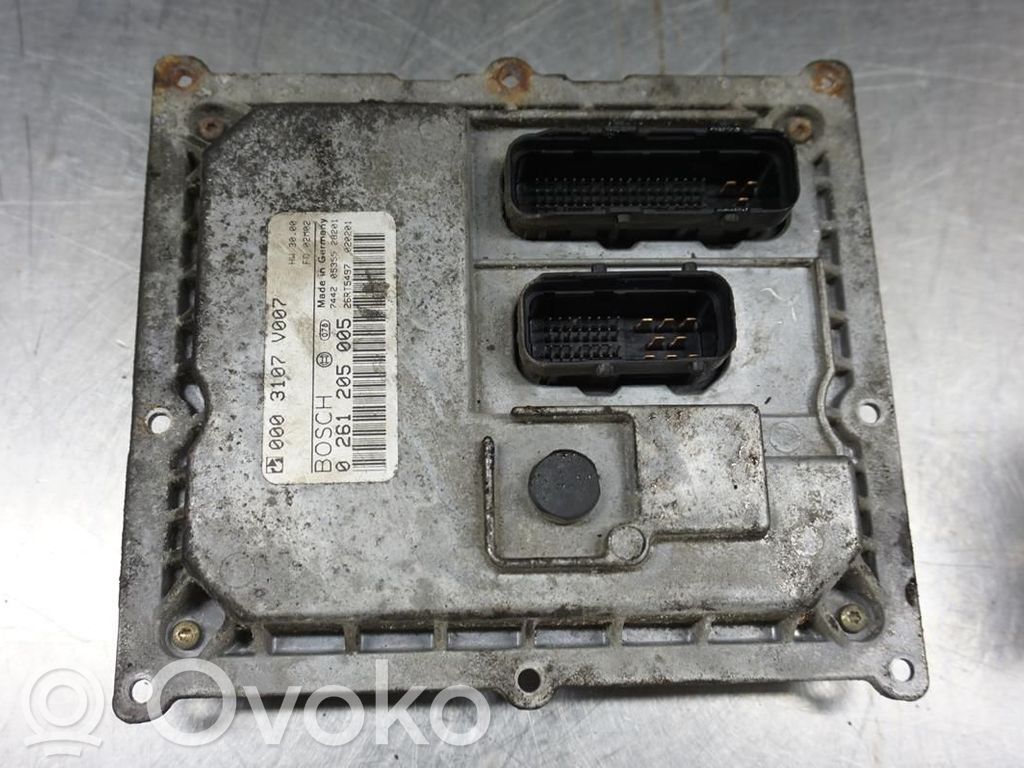 Unité de commande / module d'injection   Q0003107V007000000,N041834,0003107V007