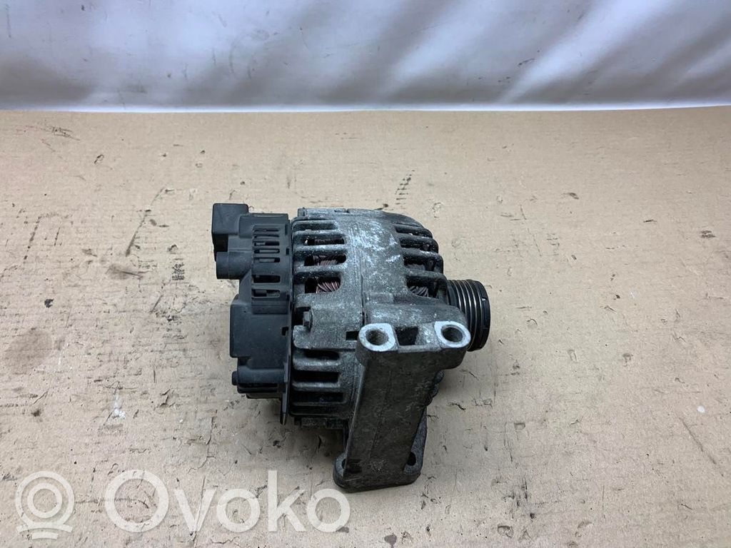 Mercedes-Benz A W169 Alternator 