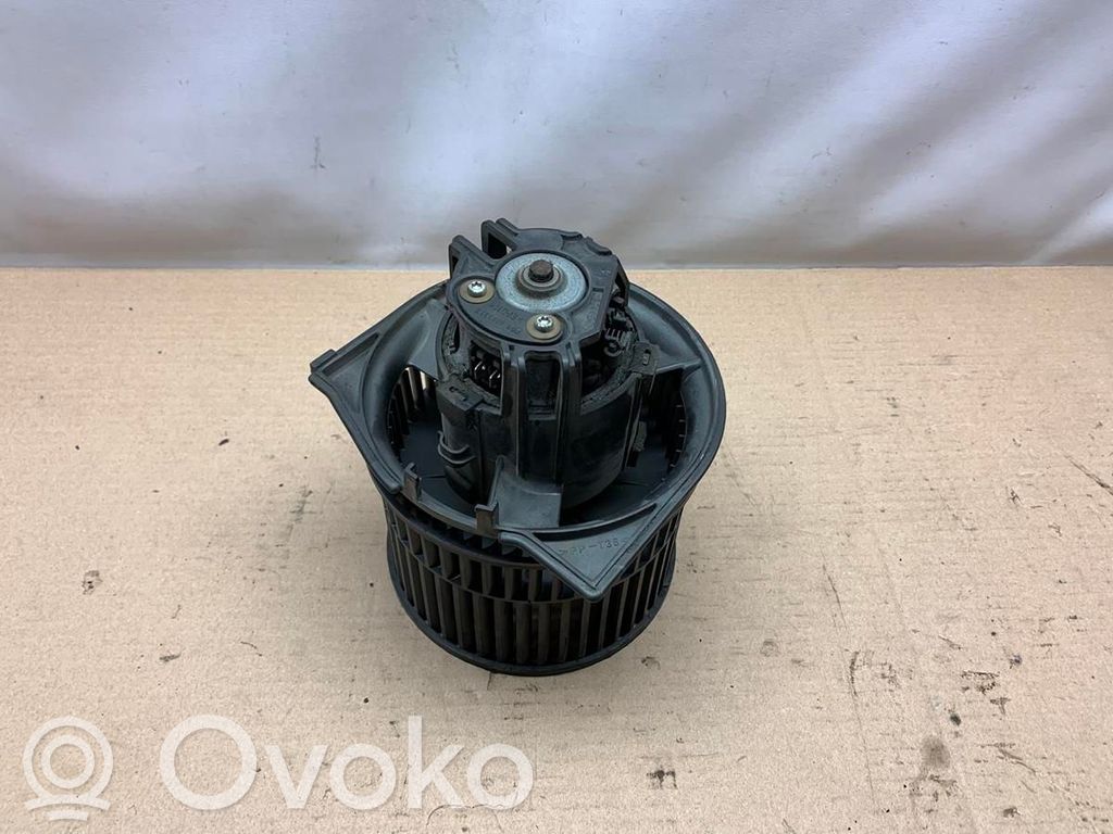 Saab 9-5 Pečiuko ventiliatorius/ putikas 