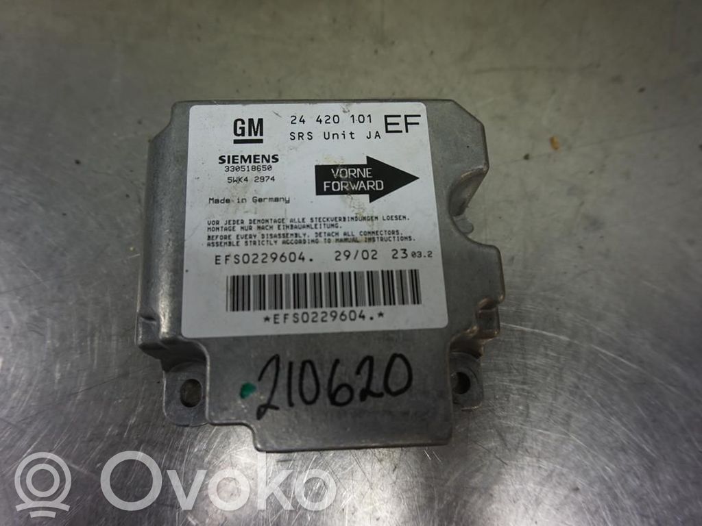 Opel Omega B2 Airbag control unit/module 