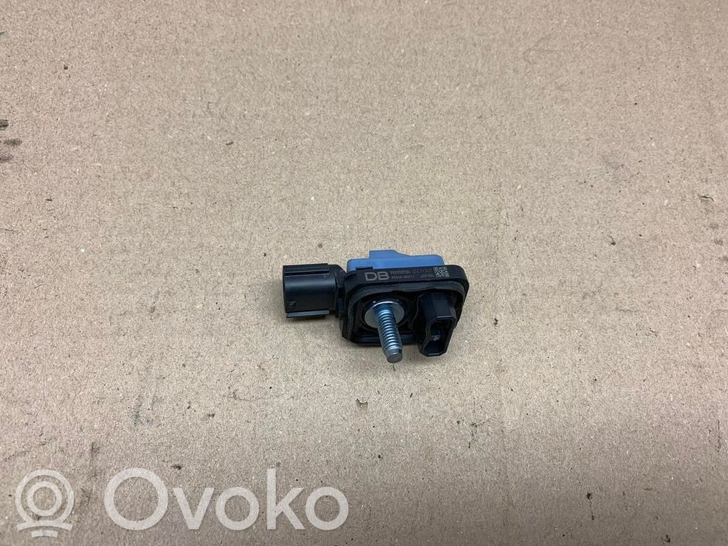 Toyota Yaris XP210 Senzor impact/declanșare airbag 