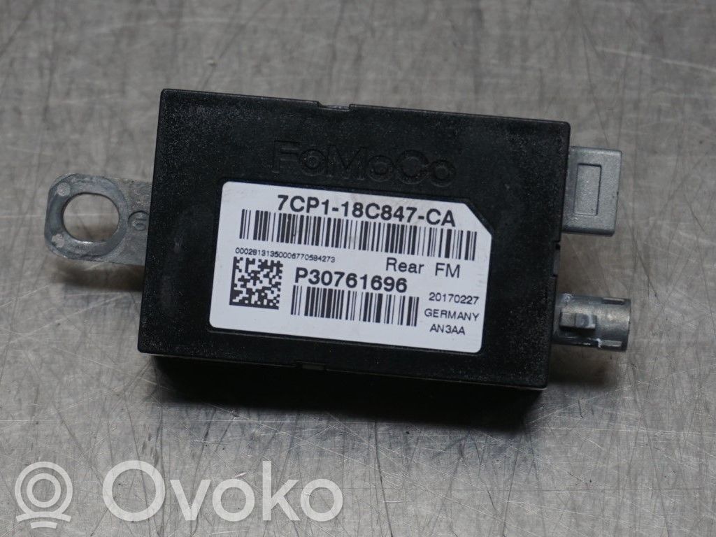 Volvo V40 Cross country Radio antenna 