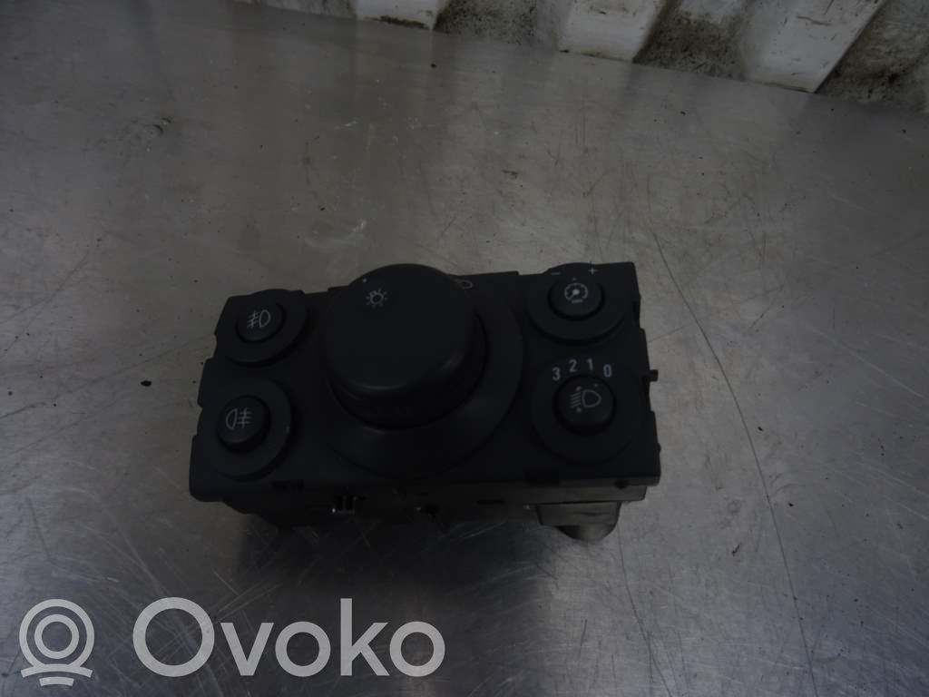 Opel Astra H Interruptor de luz 