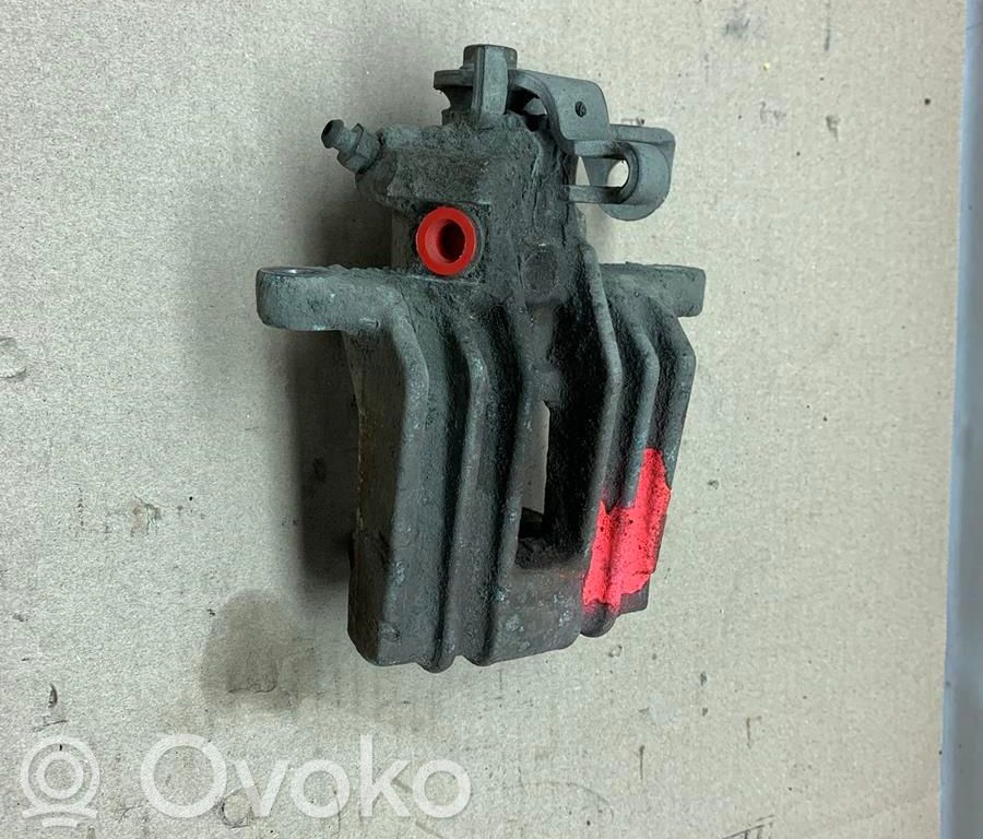 Volkswagen Polo IV 9N3 Aizmugurējais suports 