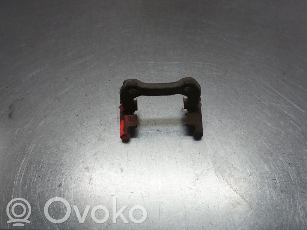 Renault Clio III Mocowanie / Zacisk hamulca tylnego 