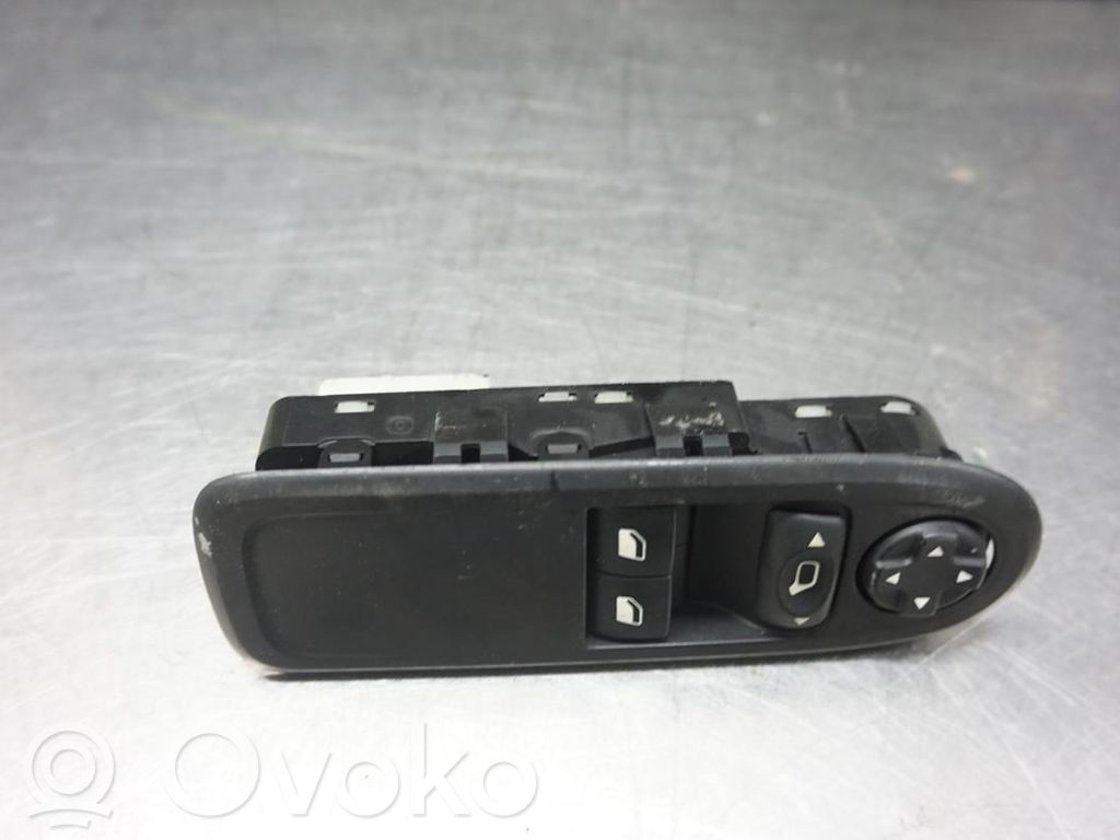 Citroen C3 Electric window control switch 