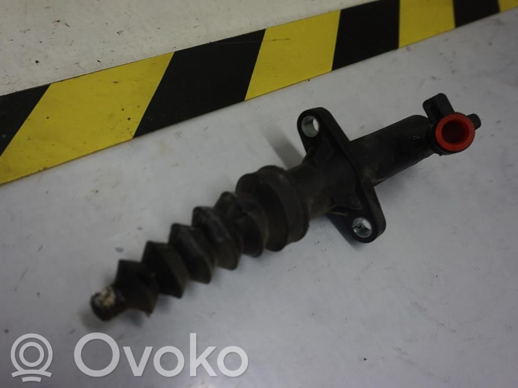 Citroen C3 Picasso Clutch slave cylinder 