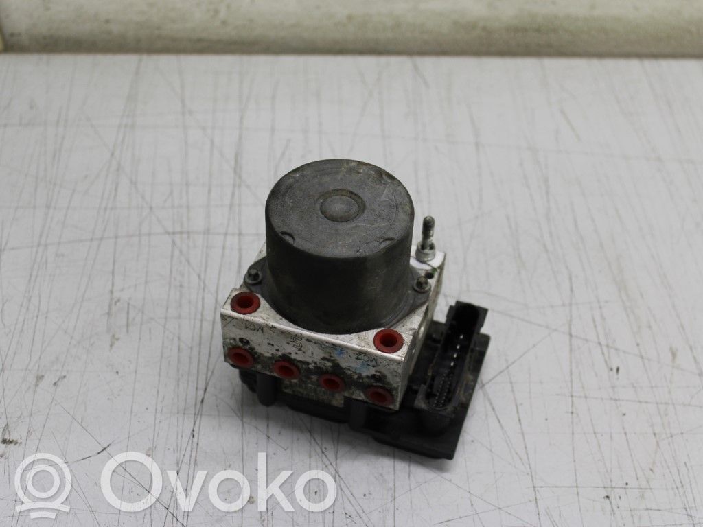 Nissan Almera N16 ABS Pump 