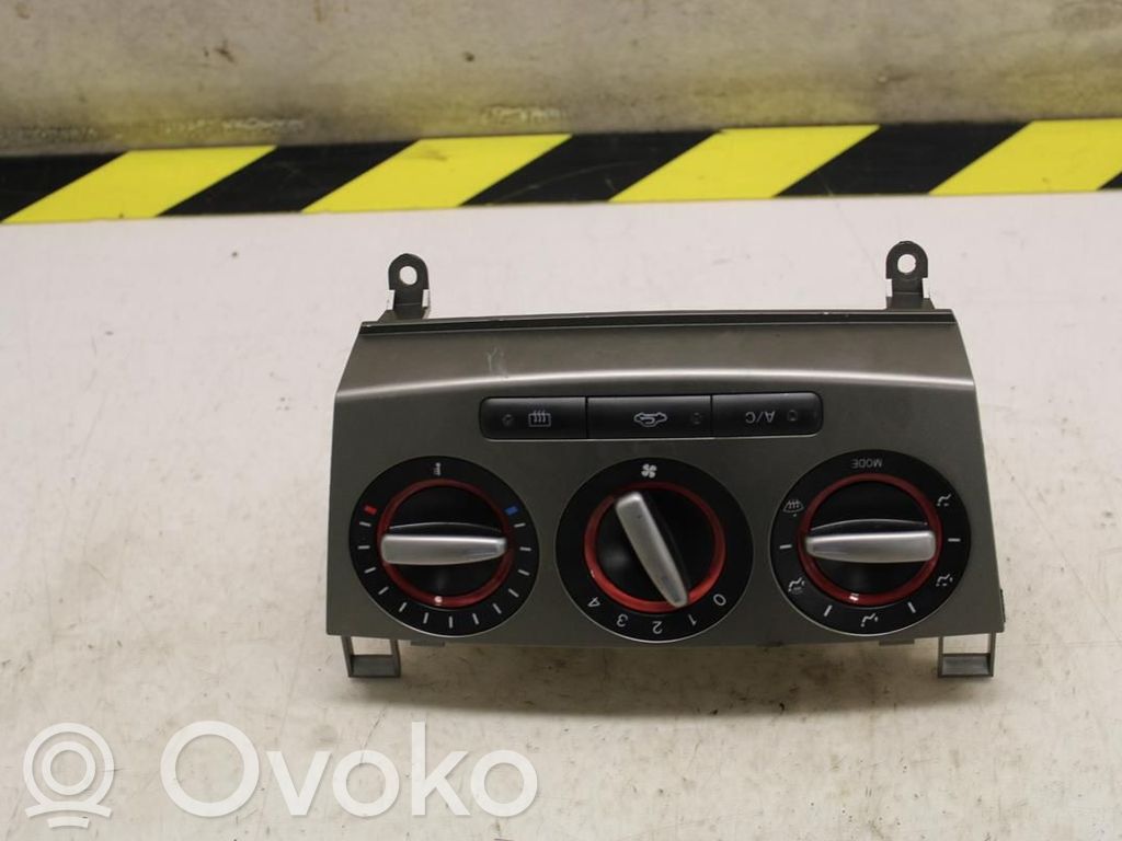 Mazda 3 I Climate control unit 