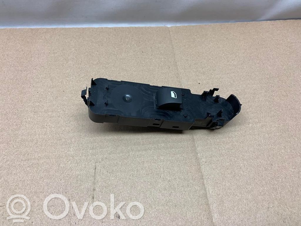 Electric window control switch   6490Y8,250063