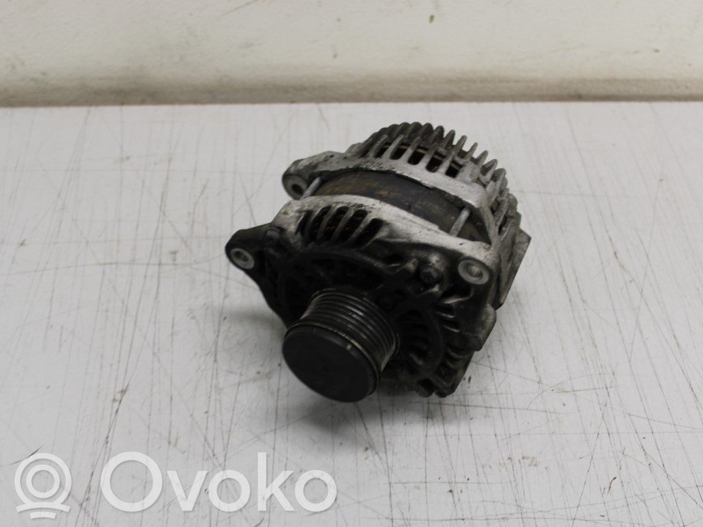 Nissan Note (E12) Generator/alternator 
