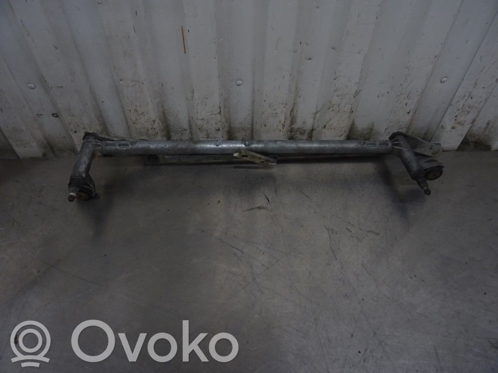 Skoda Octavia Mk2 (1Z) Front wiper linkage 