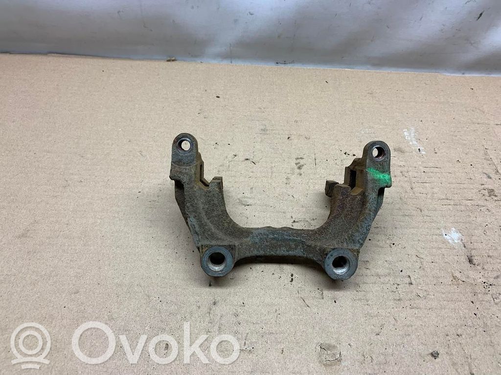 Volkswagen Golf VII Supporto della pinza del freno anteriore 
