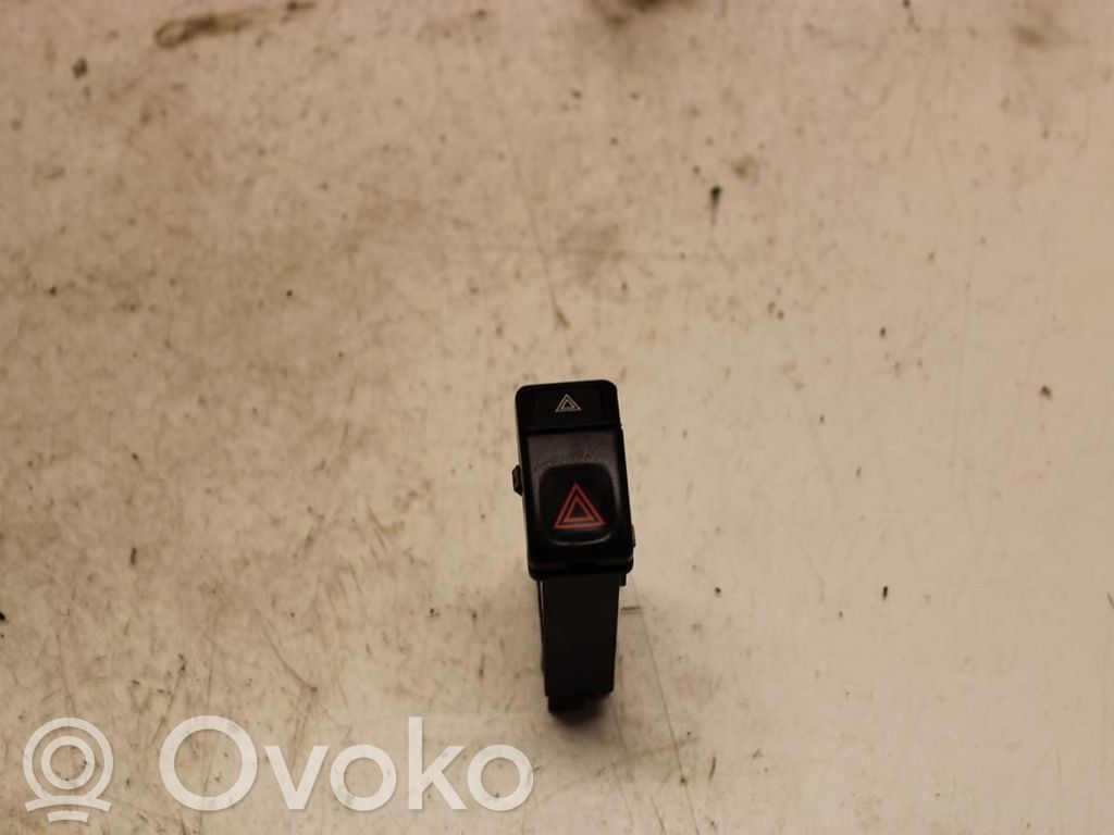 Volvo 850 Hazard light switch 