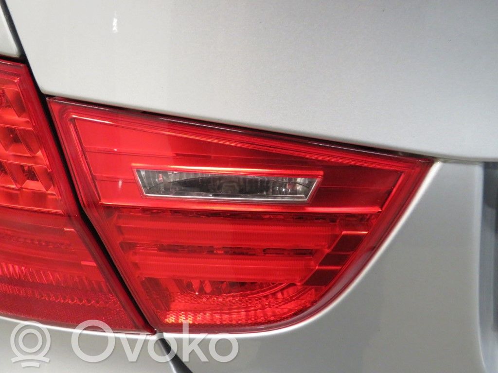 BMW 3 E90 E91 Lampy tylnej klapy bagażnika 