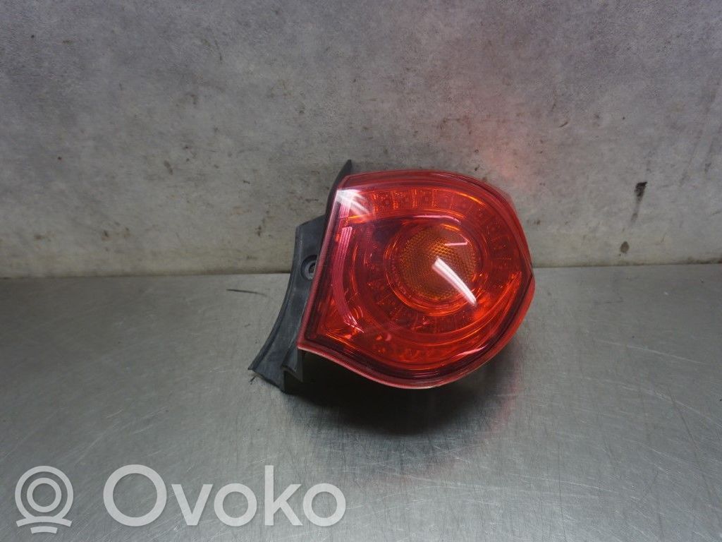 Alfa Romeo Giulietta Luci posteriori 