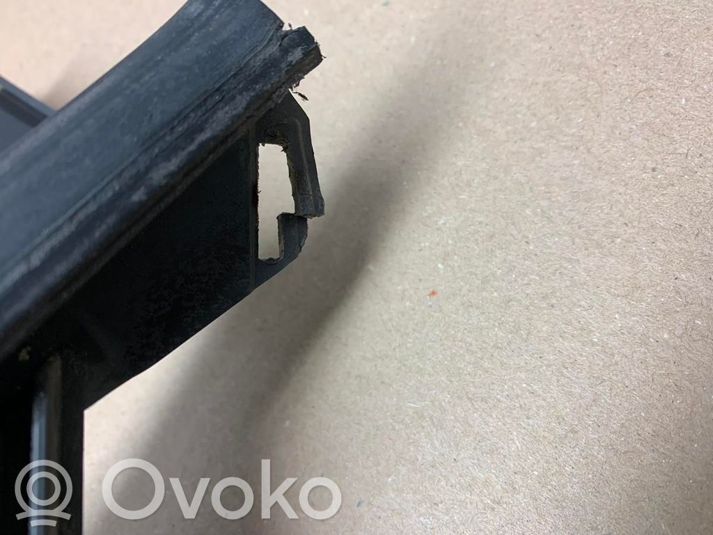 Ford S-MAX Maskownica / Grill / Atrapa górna chłodnicy 