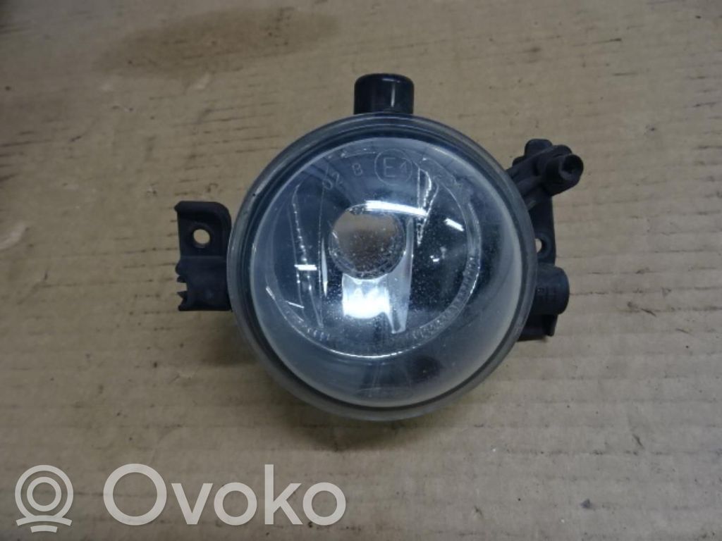 Luz de niebla delantera   1234874,108957,3M5115K201AA