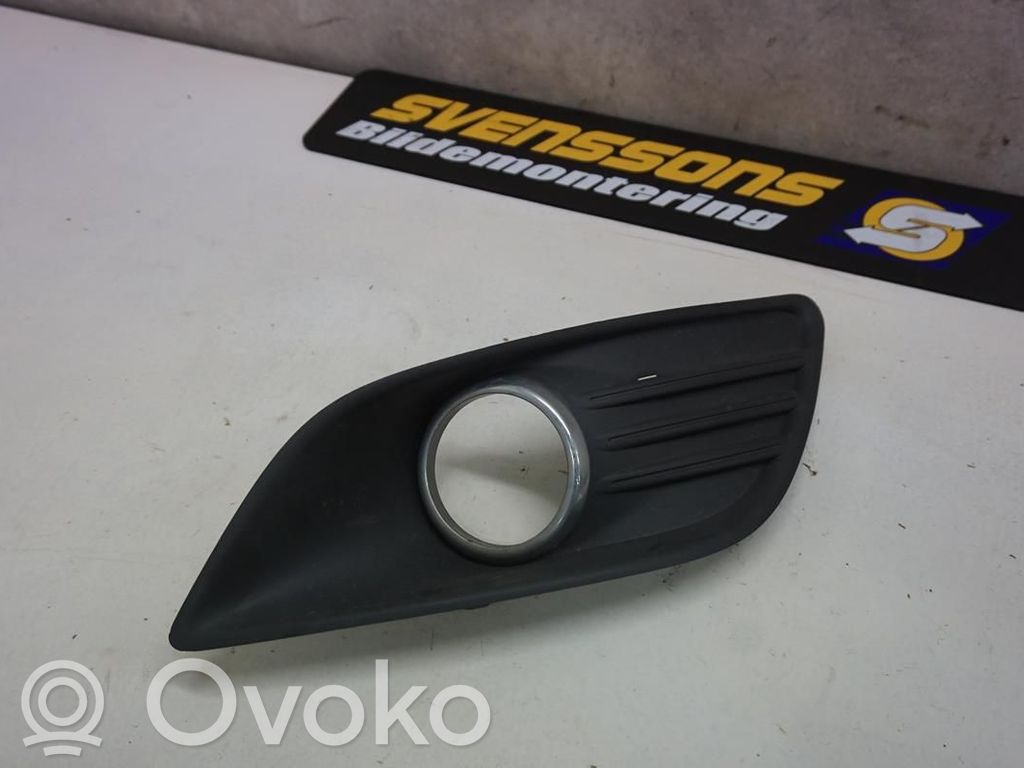 Ford Focus Griglia superiore del radiatore paraurti anteriore 