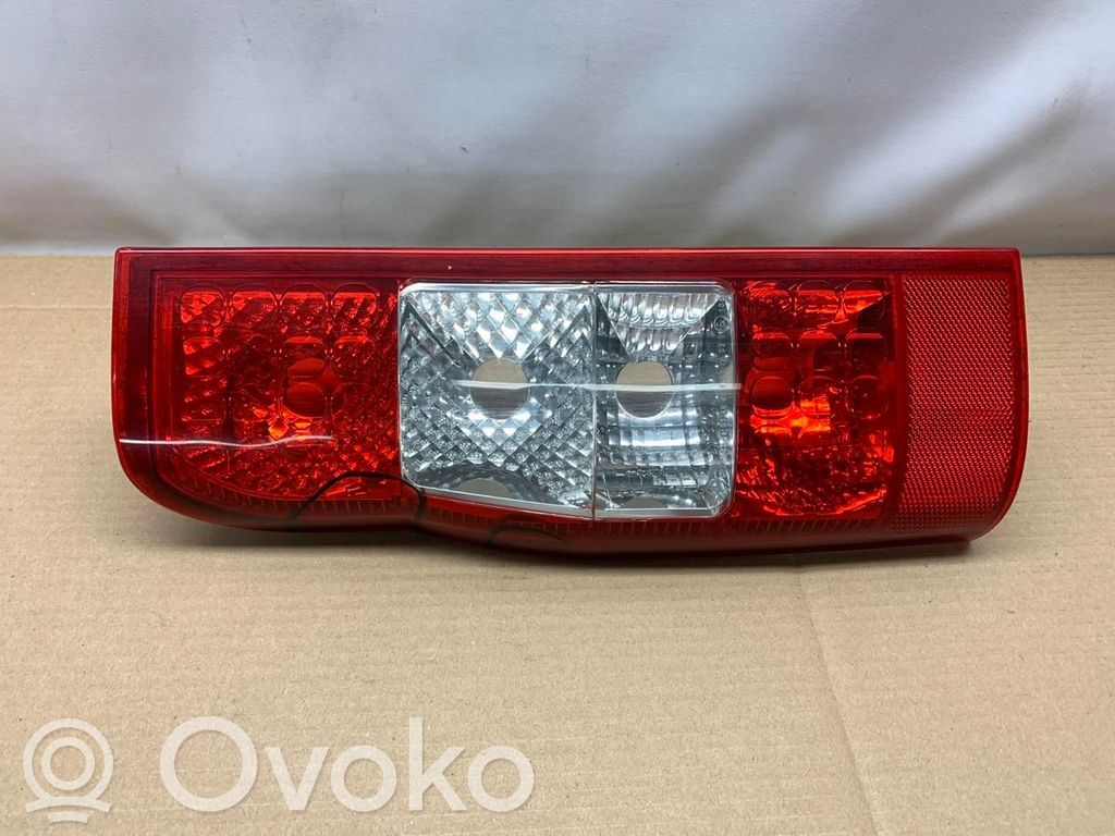 Ford Transit Lampă spate în caroserie 