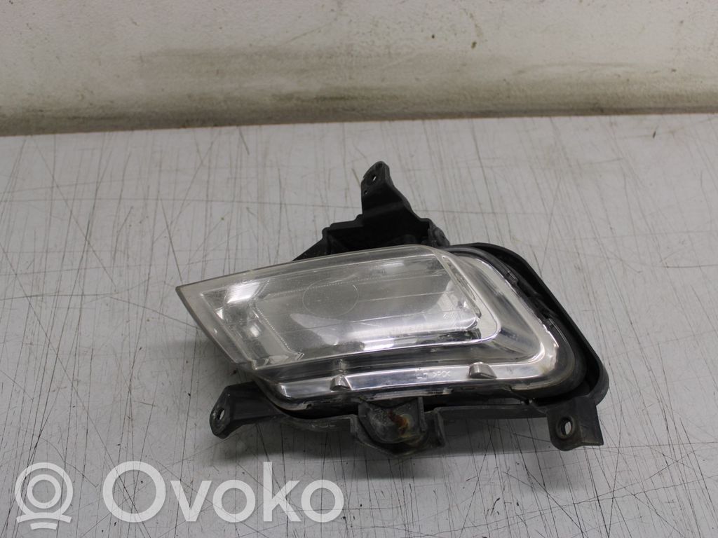 Front fog light   3267481,112068