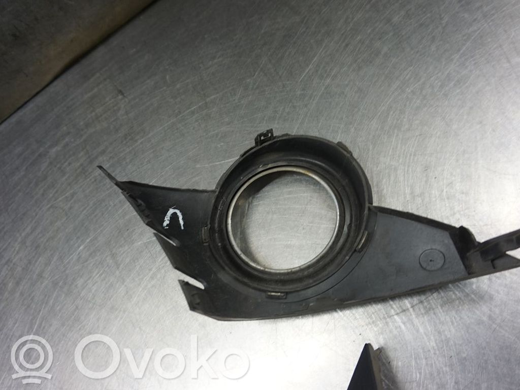 Peugeot 207 Maskownica / Grill / Atrapa górna chłodnicy 