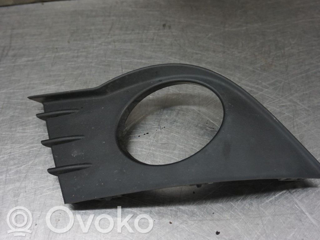 Renault Clio III Maskownica / Grill / Atrapa górna chłodnicy 
