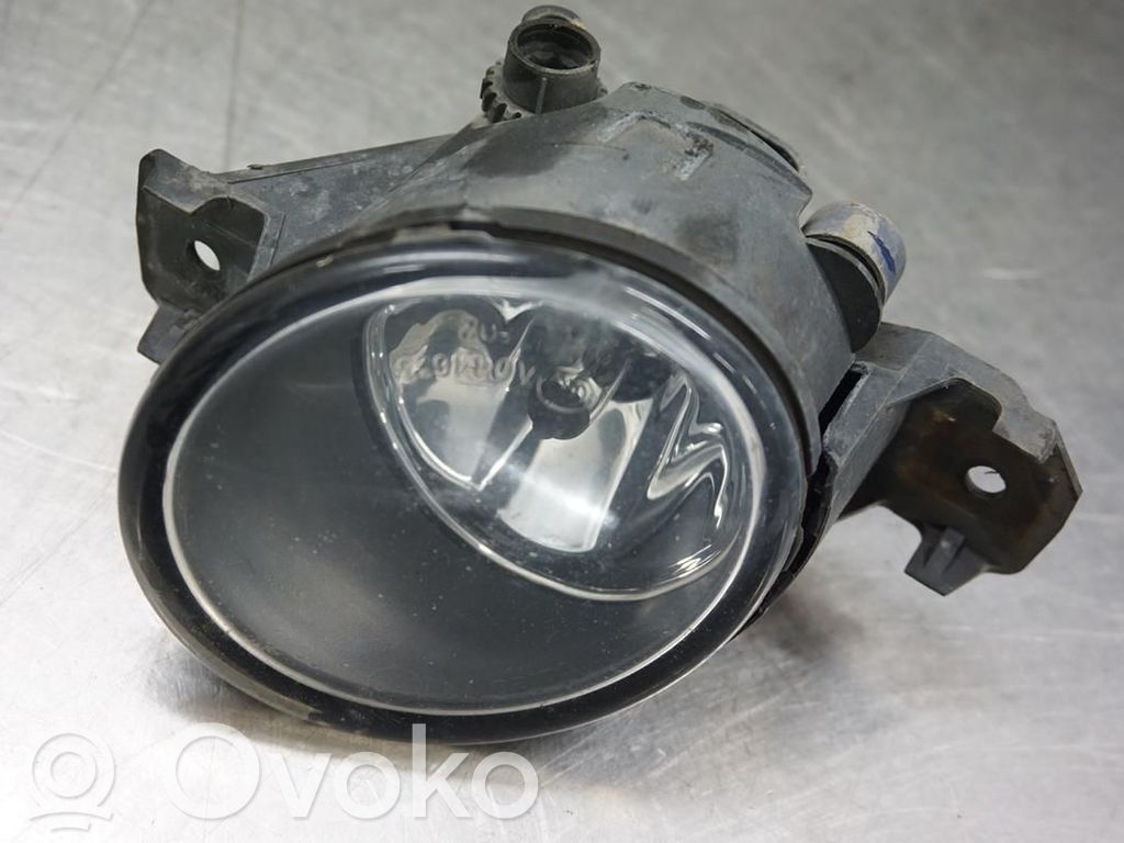 Nissan Almera N16 Światło przeciwmgłowe przednie 