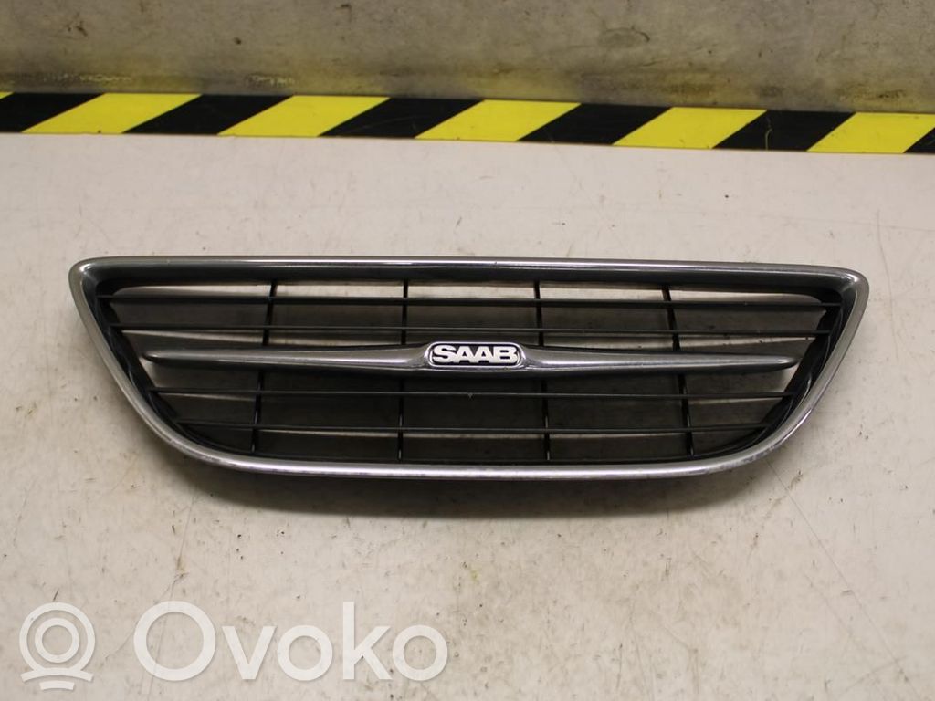 Saab 9-3 Ver2 Griglia superiore del radiatore paraurti anteriore 