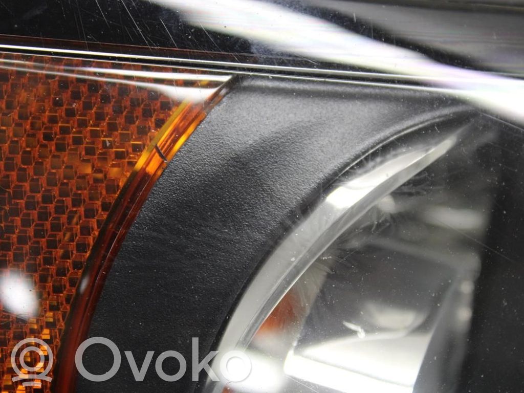Volvo S40 Lampa przednia 