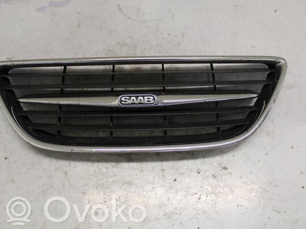 Saab 9-3 Ver2 Griglia superiore del radiatore paraurti anteriore 