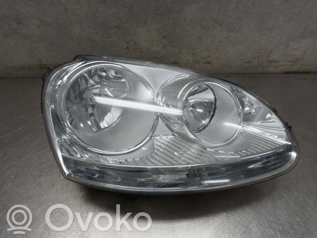 Volkswagen Golf V Lampa przednia 