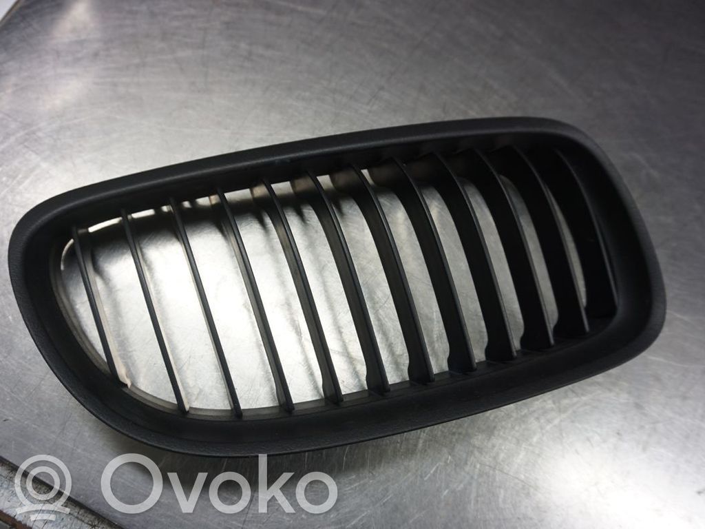 Front bumper lower grill   51137120008,134842