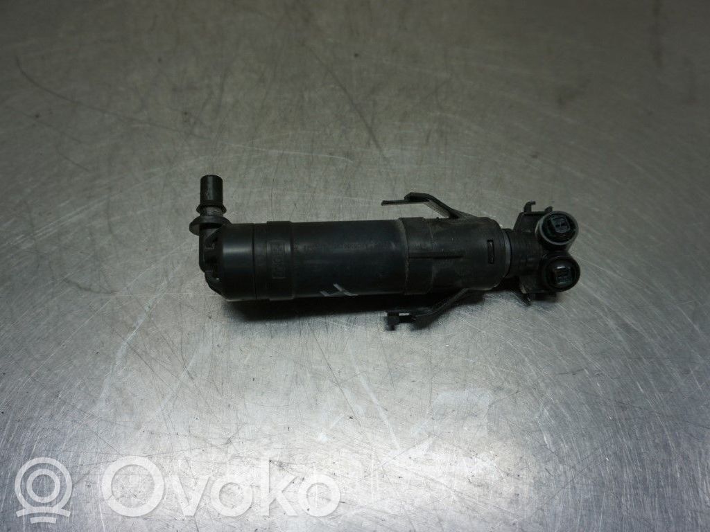 Volkswagen Touran II Headlight washer spray nozzle 