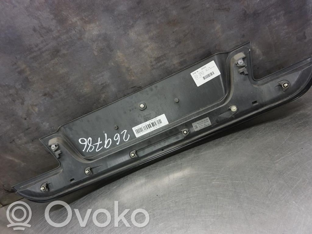 BMW 7 F01 F02 F03 F04 Galinis dangtis (bagažinės) 