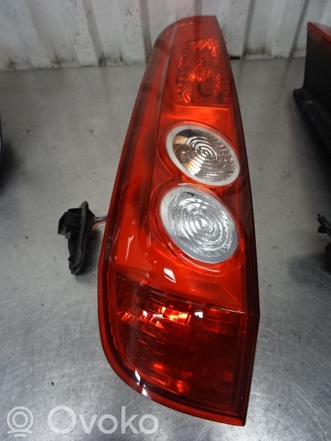 Ford Fiesta Lampa tylna 
